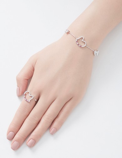 手链• 臻爱之心系列 Secret Love Bracelet 锆石三心手链